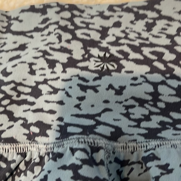 Athleta leopard joggers!! - Picture 3 of 13